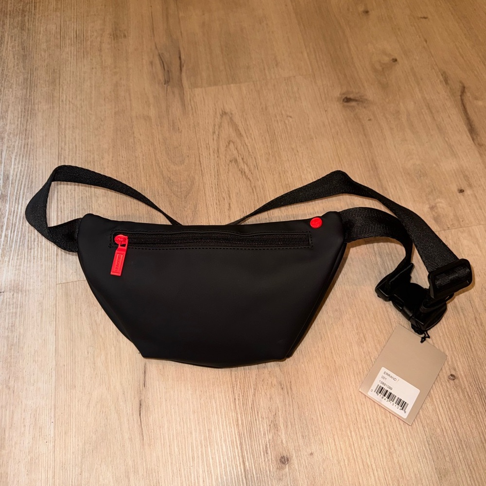 HUNTER BOOTS: Fanny Pack - Picture 3 of 5
